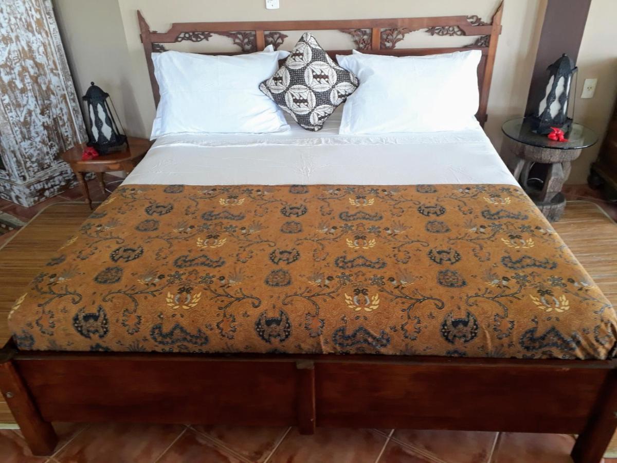 Luxury Suites Vila Indonesia Garopaba Eksteriør billede