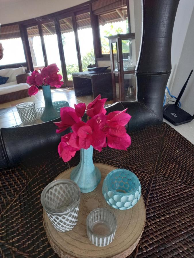Luxury Suites Vila Indonesia Garopaba Eksteriør billede