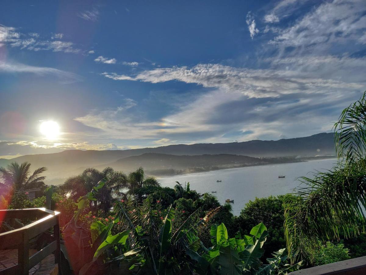 Luxury Suites Vila Indonesia Garopaba Eksteriør billede