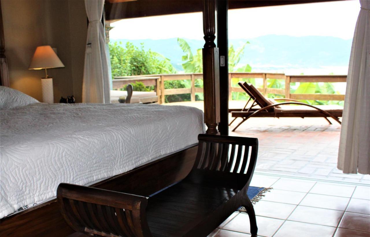 Luxury Suites Vila Indonesia Garopaba Eksteriør billede